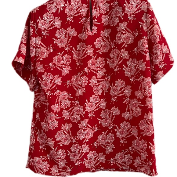 Notations Petite Size 4 short sleeve blouse, keyhole back, shoulder pads! EUC - Picture 2 of 5